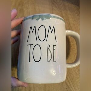 Rae Dunn Mom To Be Mug - super cute & perfect for any mom to be